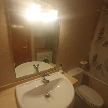 Apartment Ground Floor With Fenced Garden Espot